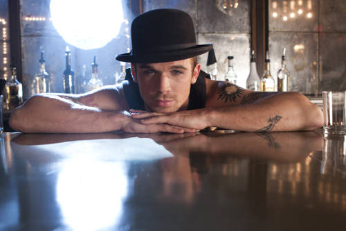 Cam Gigandet in Burlesque